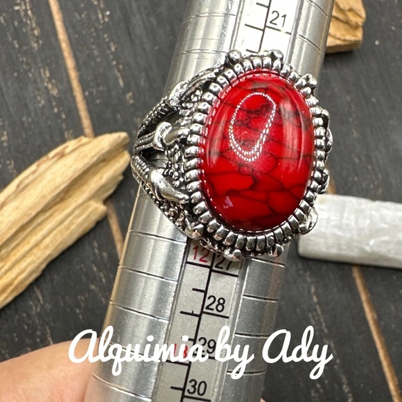 Alquimia Red and Silver Vintage-Inspired Ring with Coral - Picture 3 of 4
